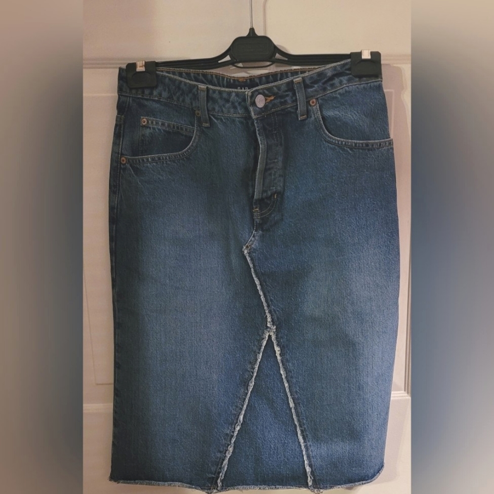 VNT Gap Denim Pencil  Skirt